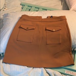 HM camel mini skirt